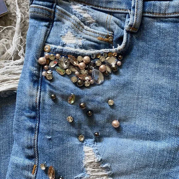 Zara jeans (Trafaluo Denimwear) - Picture 2 of 8